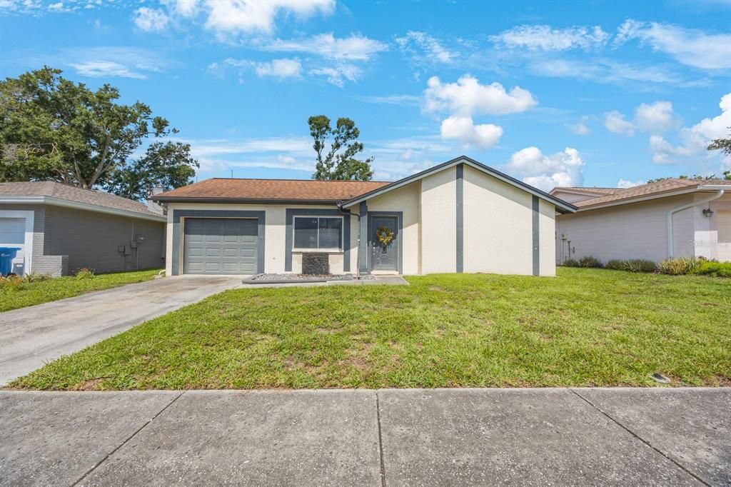 1722 W GROVELEAF AVENUE, Palm Harbor, FL 34683
