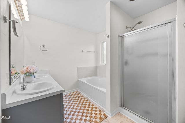 628 Oleander Road, Raleigh, NC 27603