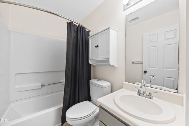 628 Oleander Road, Raleigh, NC 27603