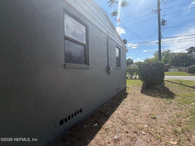3761 JAMMES Road, Jacksonville, FL 32210
