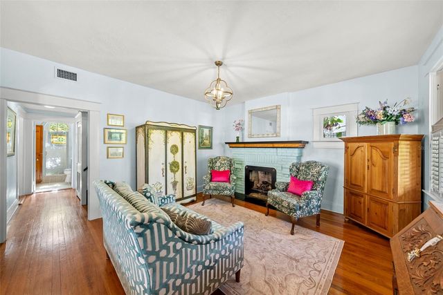 212 S COOLIDGE AVENUE, Tampa, FL 33609