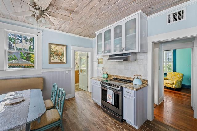 212 S COOLIDGE AVENUE, Tampa, FL 33609