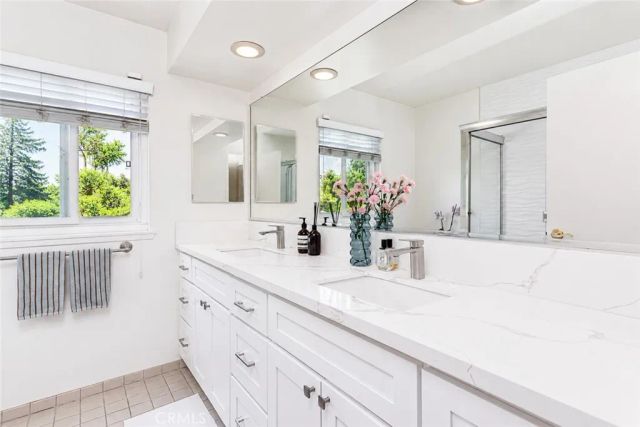 530 W Wedgewood, La Habra, CA 90631