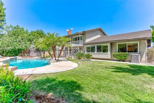 530 W Wedgewood, La Habra, CA 90631