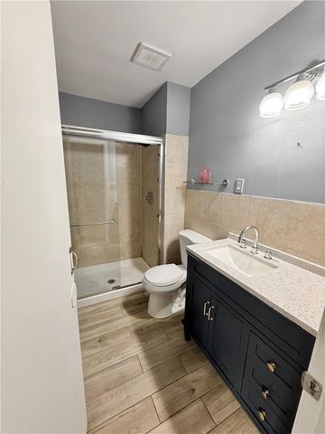215 West Lehigh Street, Bethlehem City, PA 18018