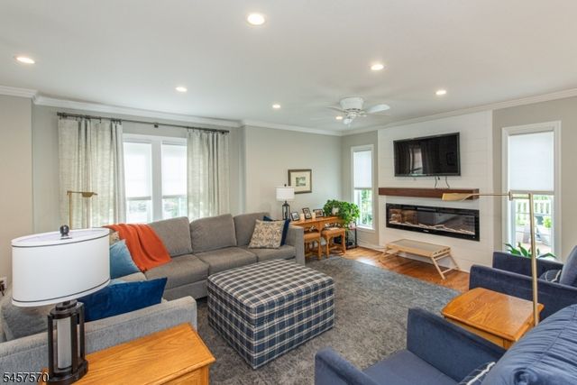82 N Belair Ave, Hanover Twp., NJ 07927