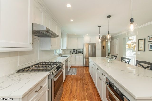 82 N Belair Ave, Hanover Twp., NJ 07927