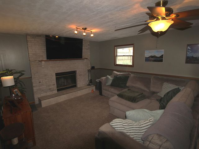 8327 Edison Street, Crown Point, IN 46307