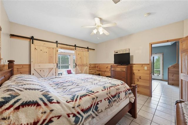 605 Valley View Drive, Purlear, NC 28665