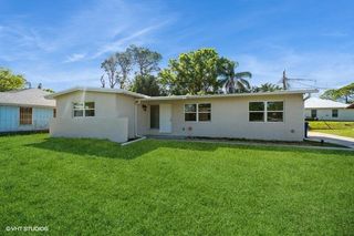 7645 58th Avenue, Vero Beach, FL 32967