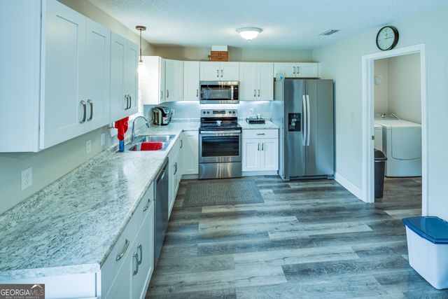 111 Jenny Court, Folkston, GA 31537