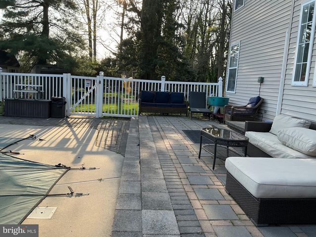 316 REDWOOD AVE, Woodbury Heights, NJ 08097