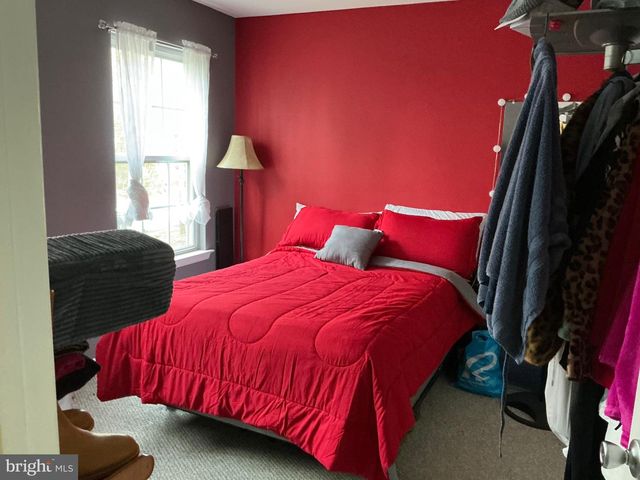 316 REDWOOD AVE, Woodbury Heights, NJ 08097
