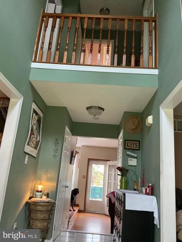 316 REDWOOD AVE, Woodbury Heights, NJ 08097