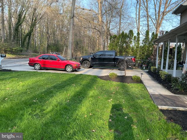 316 REDWOOD AVE, Woodbury Heights, NJ 08097
