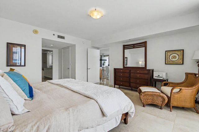 1830 S Ocean Drive 1402, Hallandale Beach, FL 33009