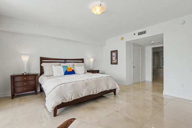 1830 S Ocean Drive 1402, Hallandale Beach, FL 33009
