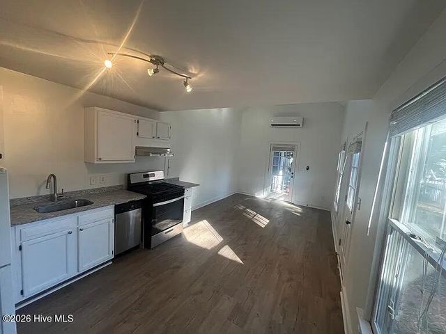 414 S 2nd Street, Wilmington, NC 28401