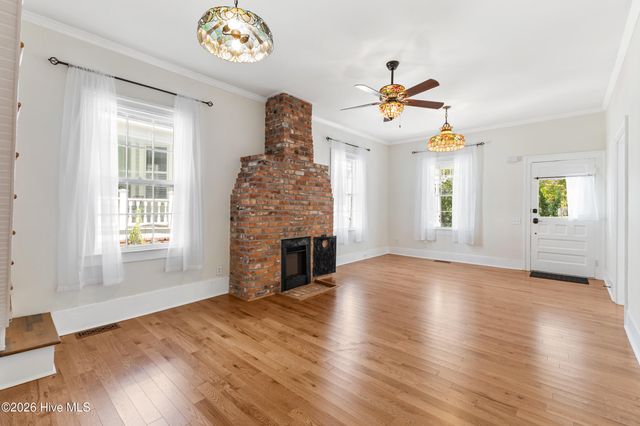 414 S 2nd Street, Wilmington, NC 28401