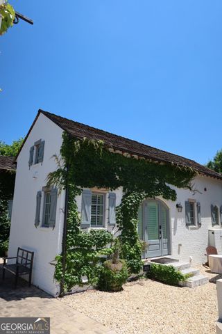 155 Central Avenue, Fayetteville, GA 30214