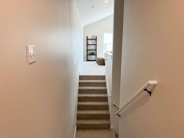 433 E Douglas Ave, Andover, KS 67002