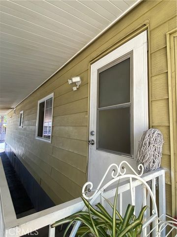 995 Pomona Rd 41, Corona, CA 92882