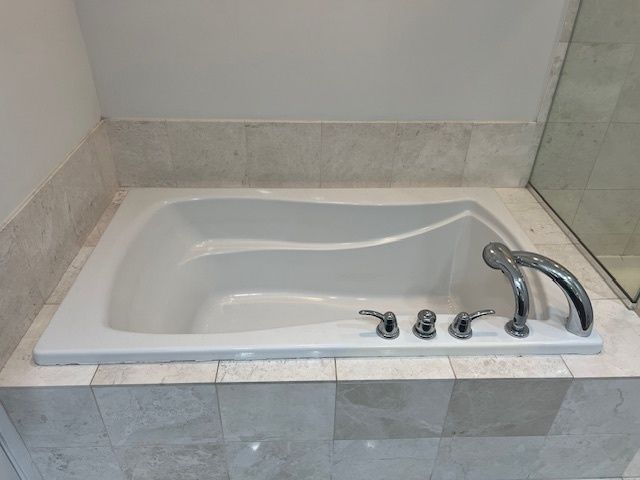 600 N Lake Shore Drive 914, Chicago, IL 60611