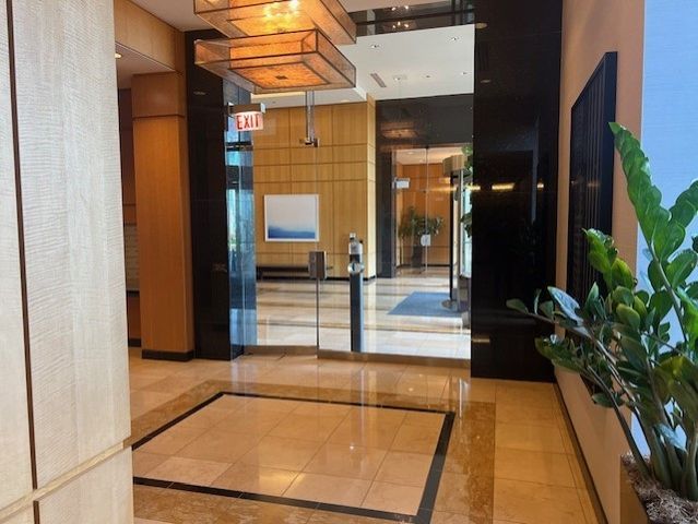 600 N Lake Shore Drive 914, Chicago, IL 60611