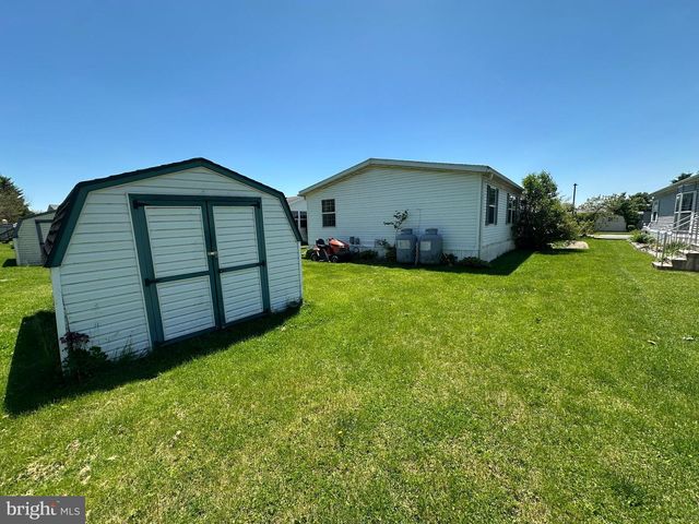 146 TULIP CIR, Ephrata, PA 17522