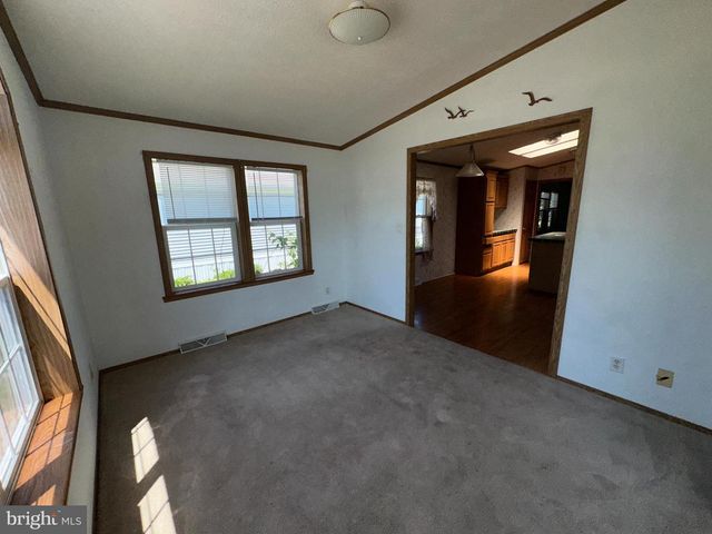 146 TULIP CIR, Ephrata, PA 17522