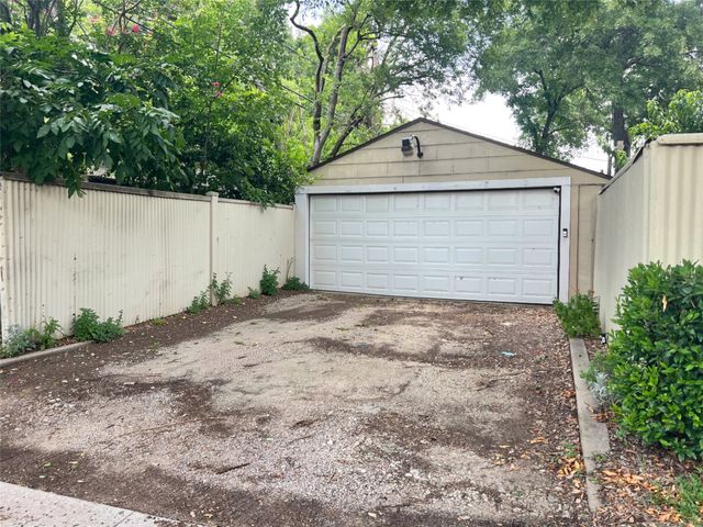 6348 Darwood Avenue, Fort Worth, TX 76116