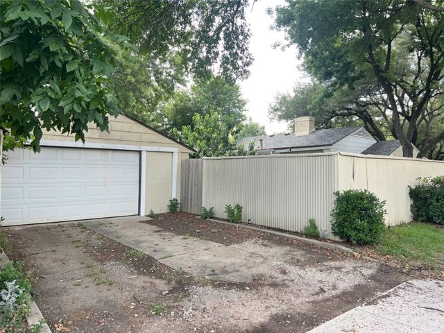 6348 Darwood Avenue, Fort Worth, TX 76116