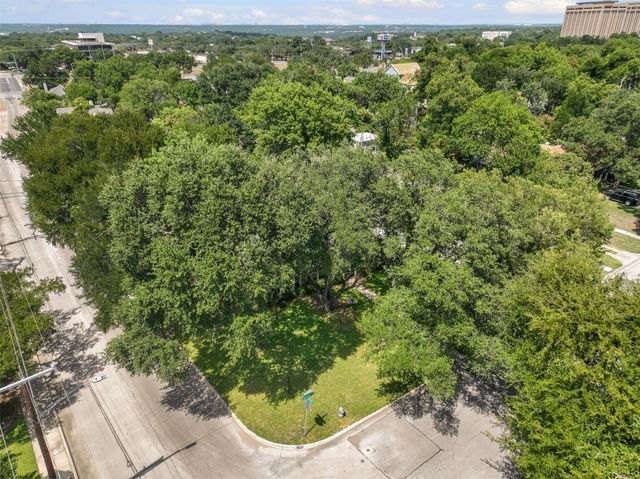 6348 Darwood Avenue, Fort Worth, TX 76116
