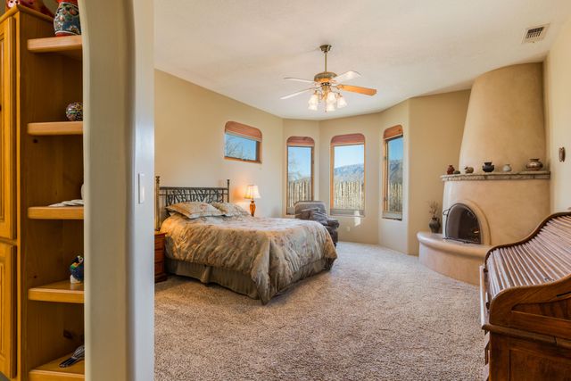 114 Veronica Court, Corrales, NM 87048