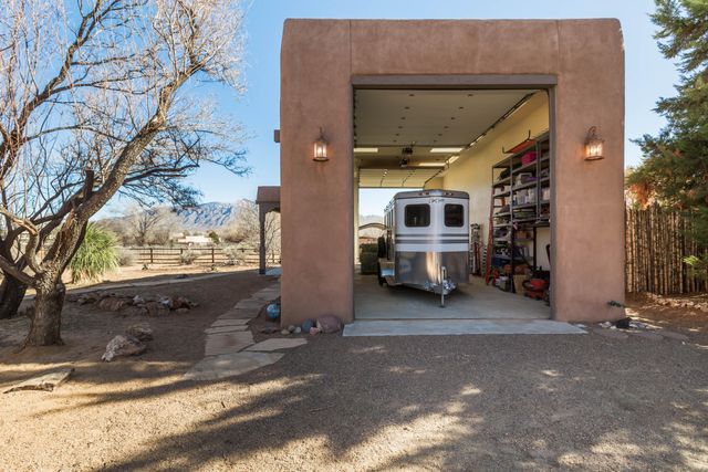 114 Veronica Court, Corrales, NM 87048