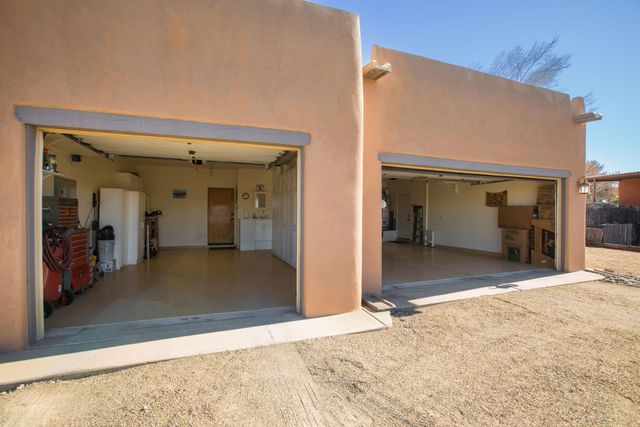 114 Veronica Court, Corrales, NM 87048