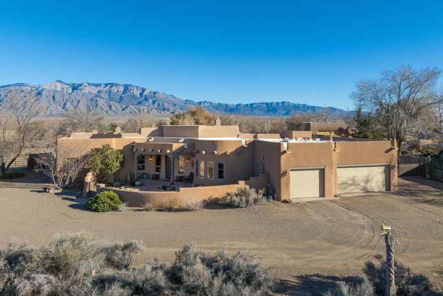 114 Veronica Court, Corrales, NM 87048