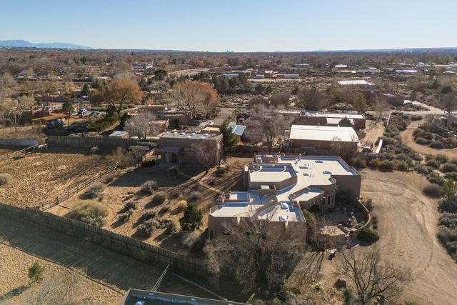 114 Veronica Court, Corrales, NM 87048