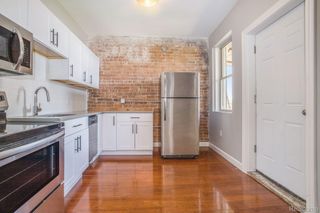 5764 Woodward Avenue, Detroit, MI 48202