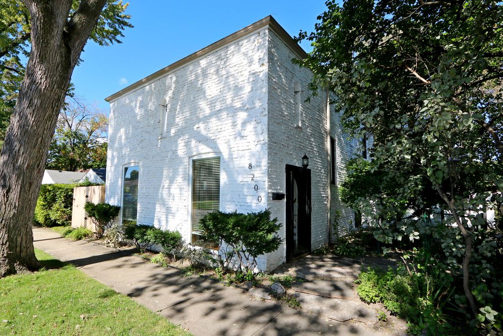 8200 Major Avenue, Morton Grove, IL 60053 — exterior