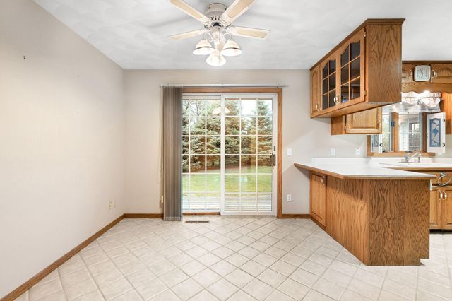 307 14th Place NW, Austin, MN 55912
