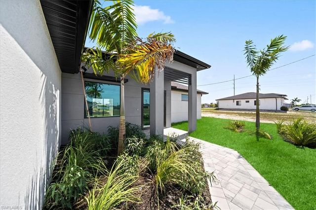 1317 NE 1st AVE, Cape Coral, FL 33909