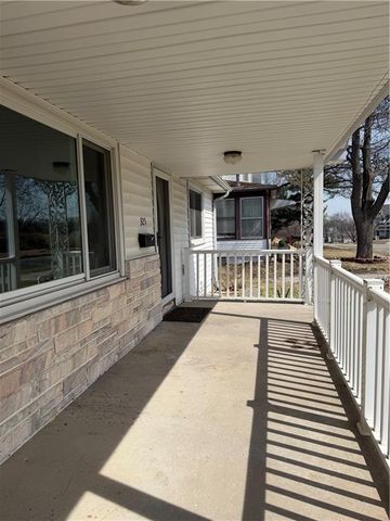 325 E 4th Street, Maryville, MO 64468