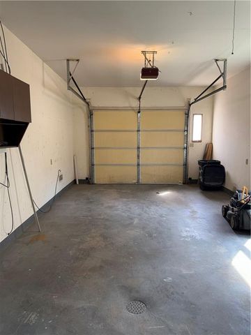 325 E 4th Street, Maryville, MO 64468