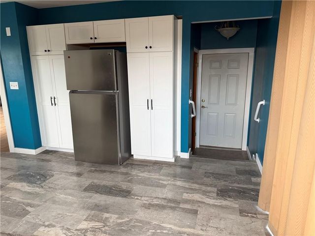 325 E 4th Street, Maryville, MO 64468