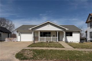 325 E 4th Street, Maryville, MO 64468