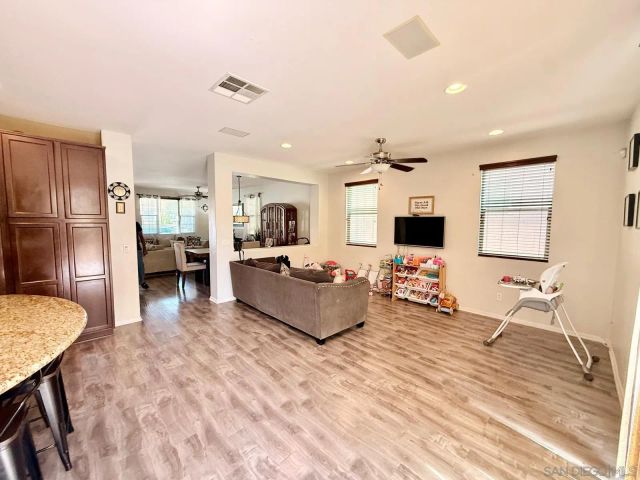 1512 Yanonali Avenue, Chula Vista, CA 91913