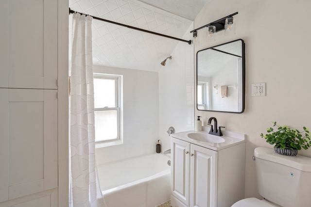 26 Princeton St 26, Medford, MA 02155