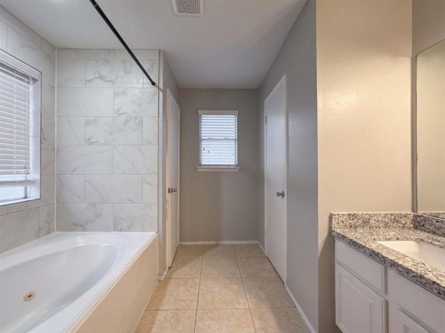 2023 Ruffian Lane, Stafford, TX 77477