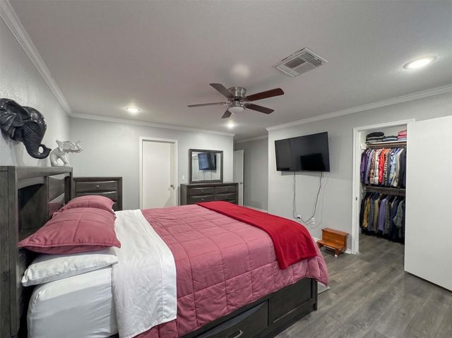 2023 Ruffian Lane, Stafford, TX 77477